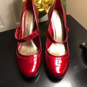 Antonio Melani Red Heels Almost New
